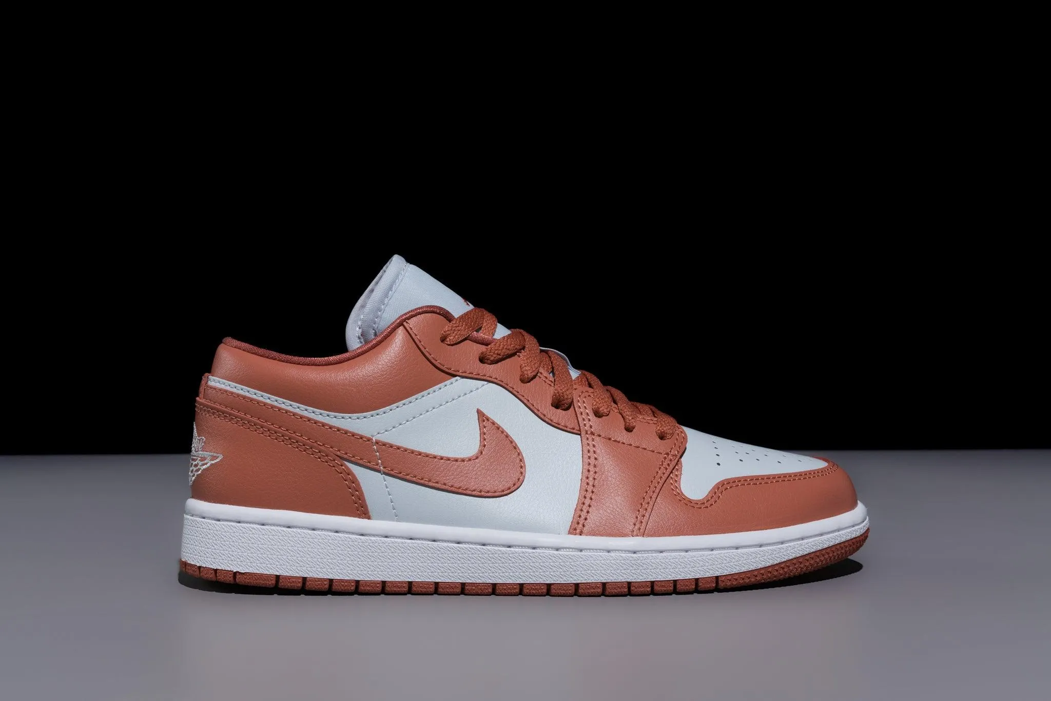 Air Jordan 1 Low WMNS 'Sky J Orange'