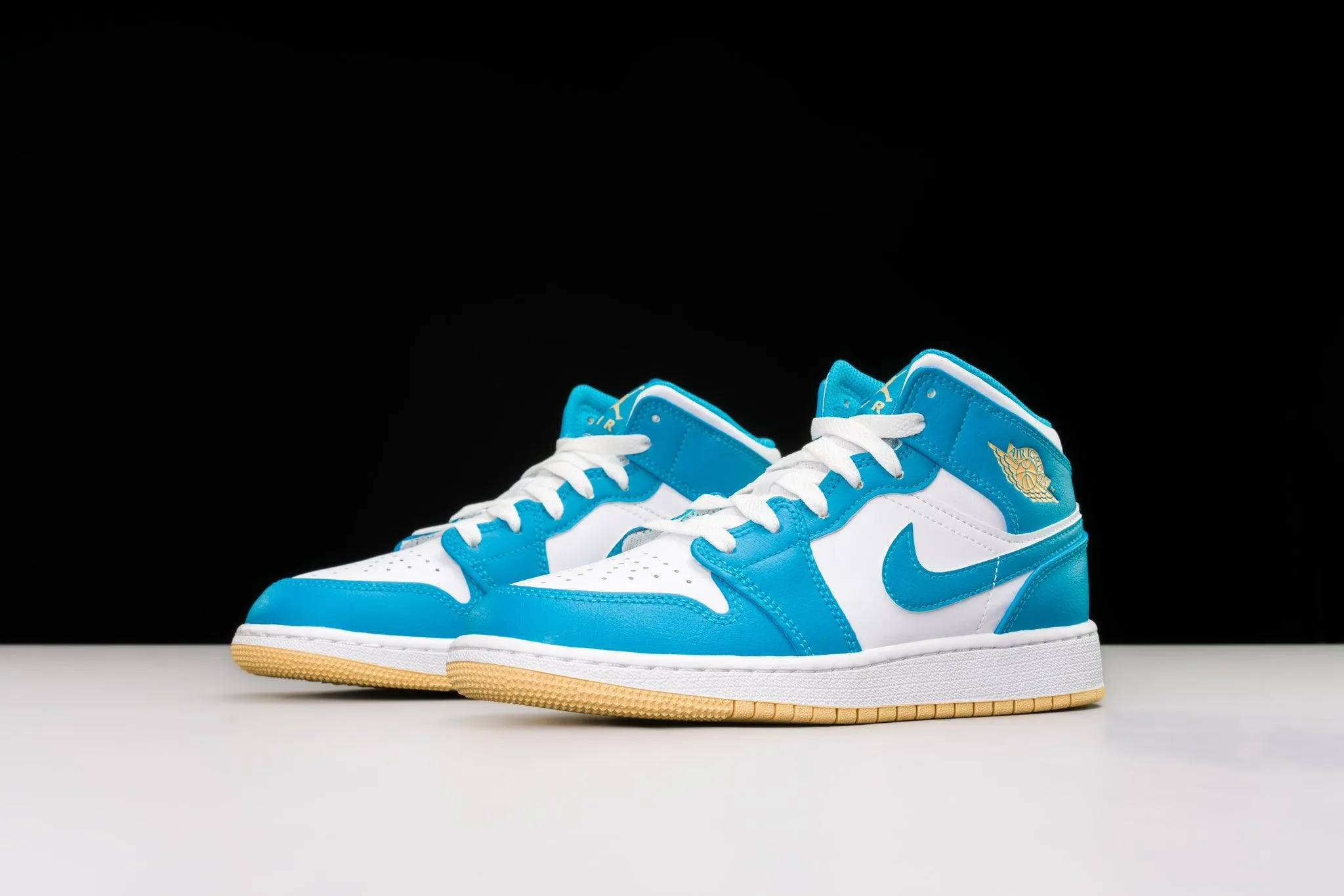 Air Jordan 1 Mid Aquatone (GS)