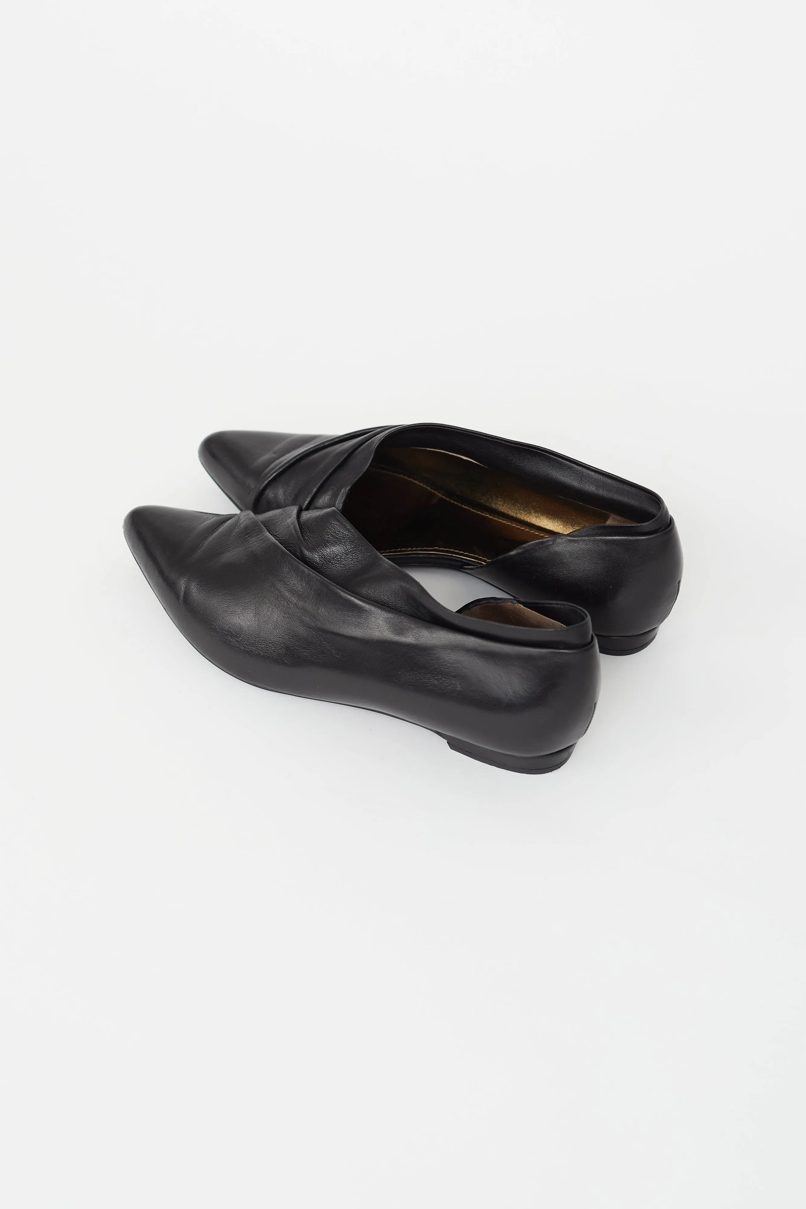 Black Leather Pleated Pointed Toe Flat