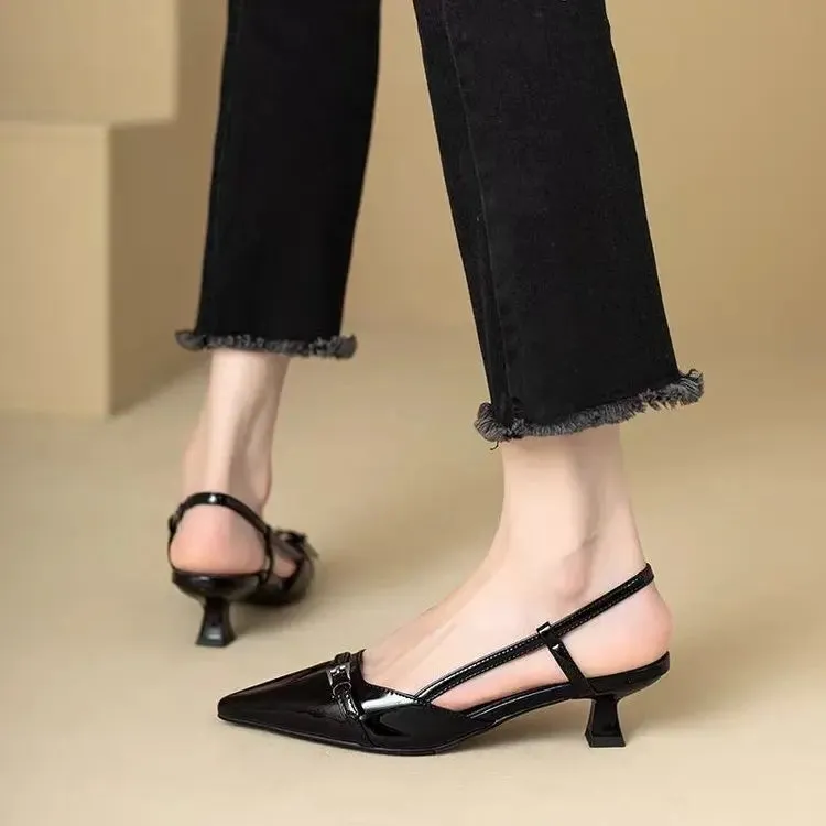 Briar Retro Medium Heel