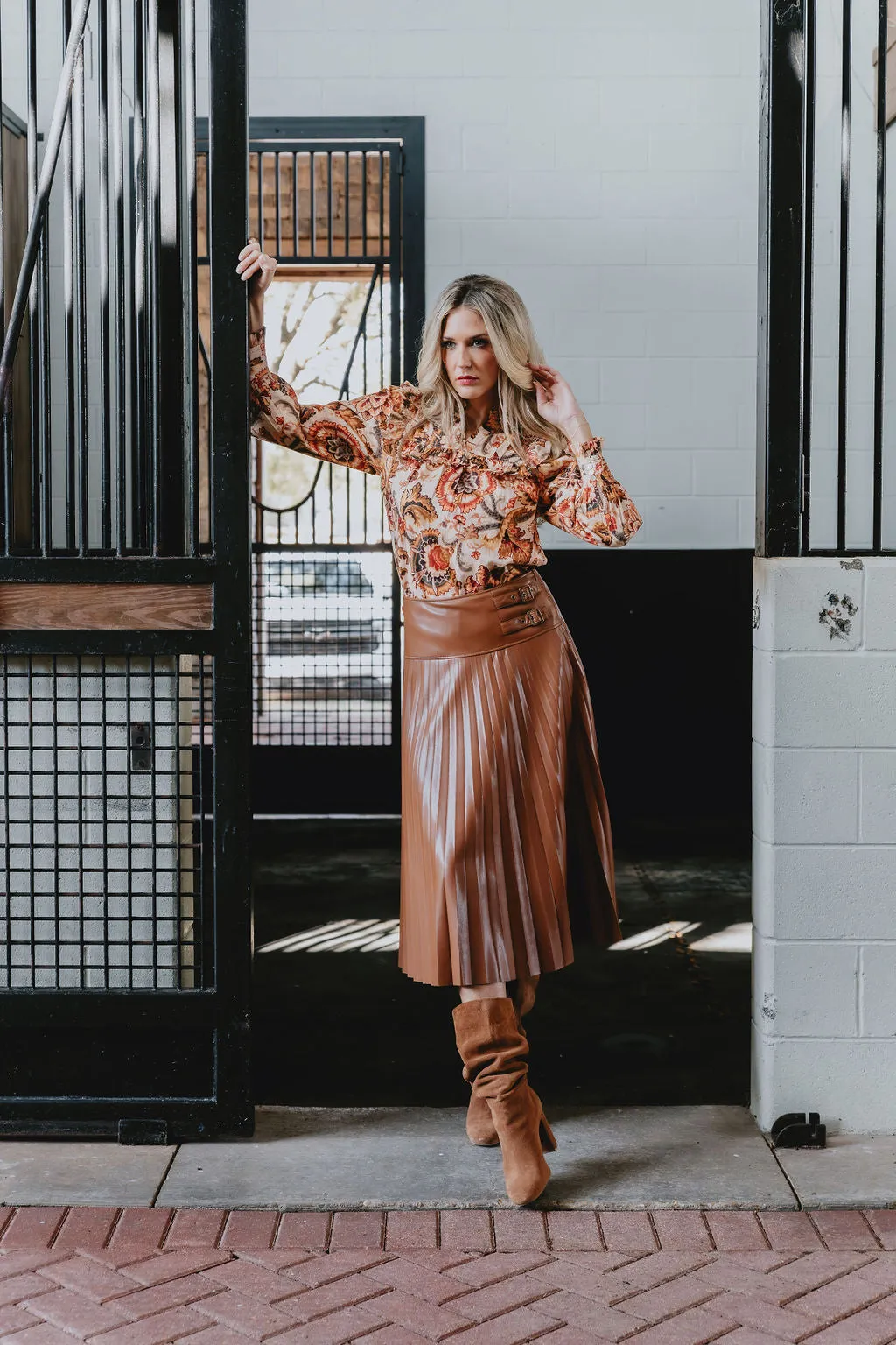 Caballero Hendrix Vegan Leather Skirt in Tobacco