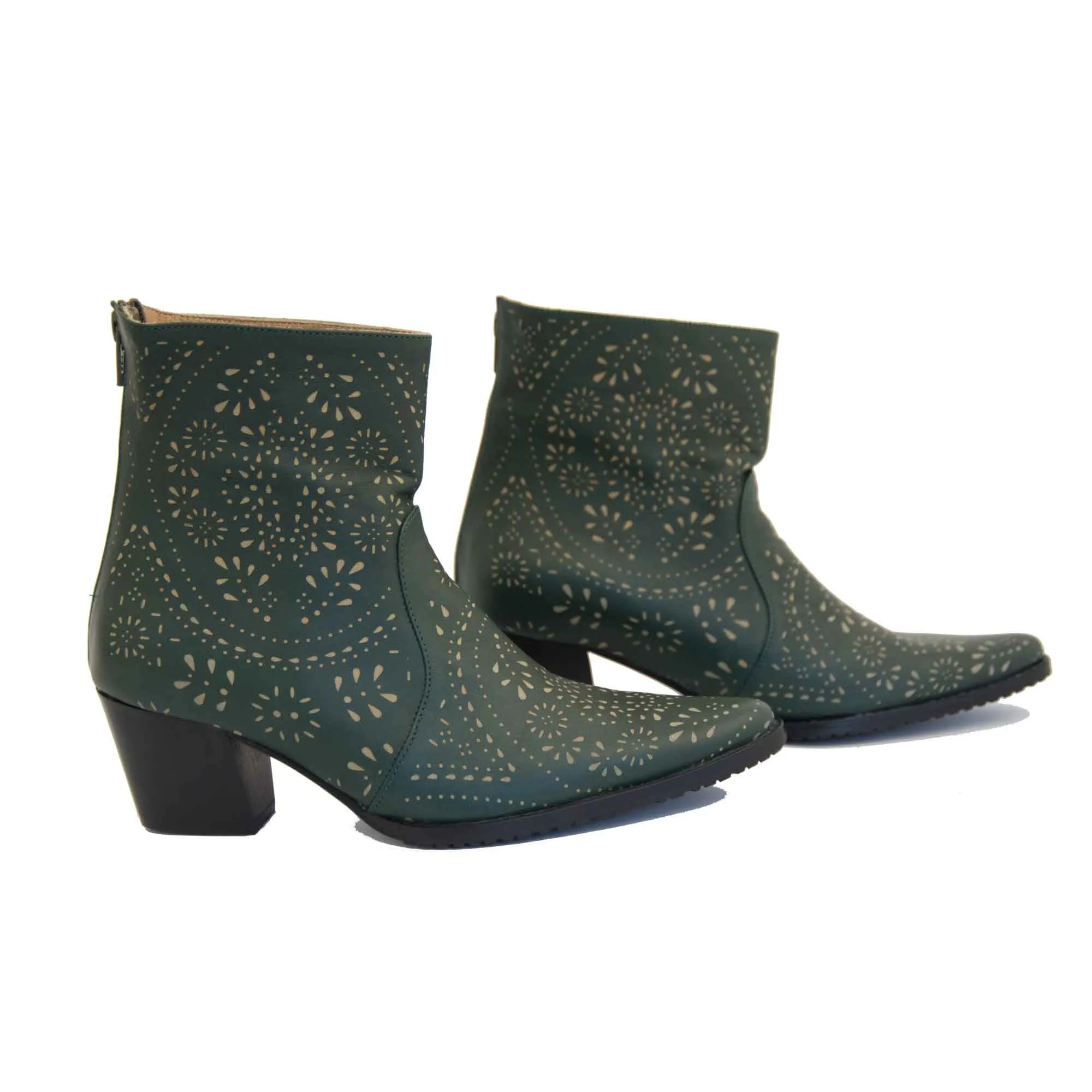 Cheyenne Short Laser Cut Leather Boot