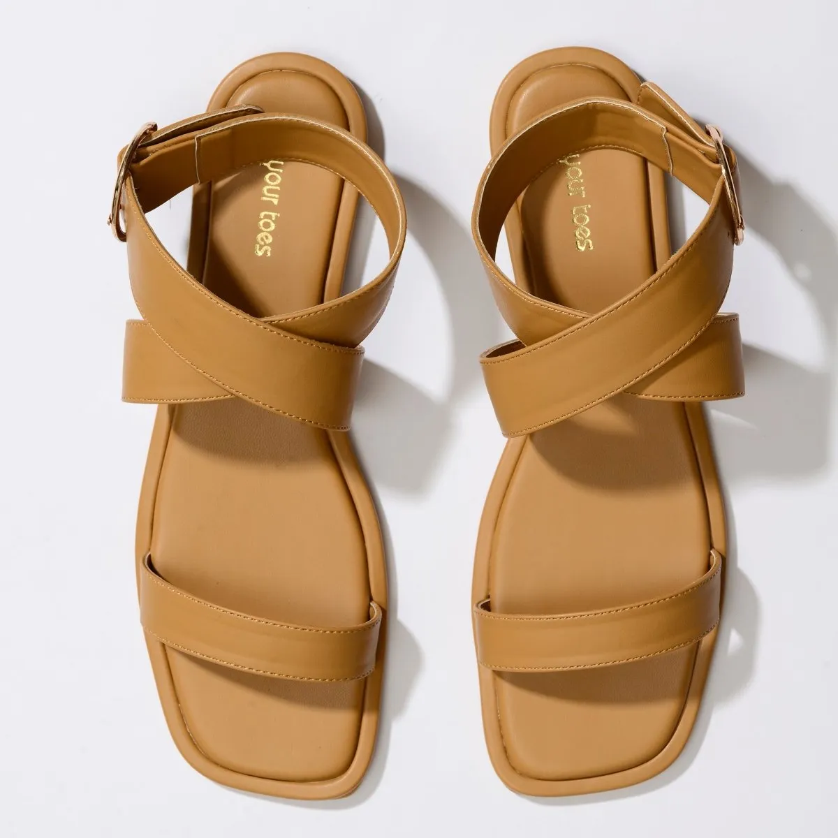 Daffodil cross strap sandals