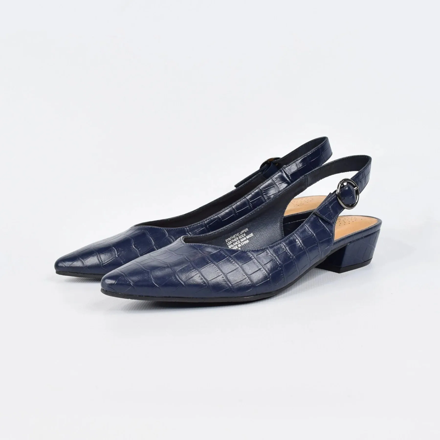 Evolve Shoe Navy Croc