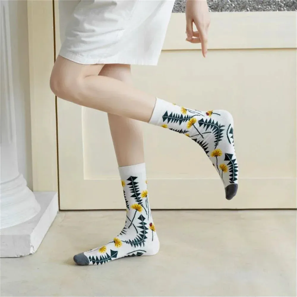 Flame Pattern Crew Socks for Men & Women - Cotton Blend Breathable Casual Socks, Anti-Friction, Sweat-Absorbing, Winter Warm Comfort