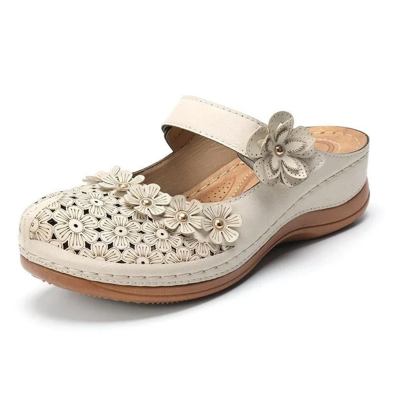 Flat round toe casual sandals for ladies