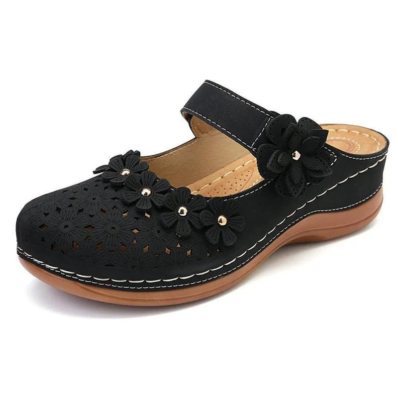 Flat round toe casual sandals for ladies