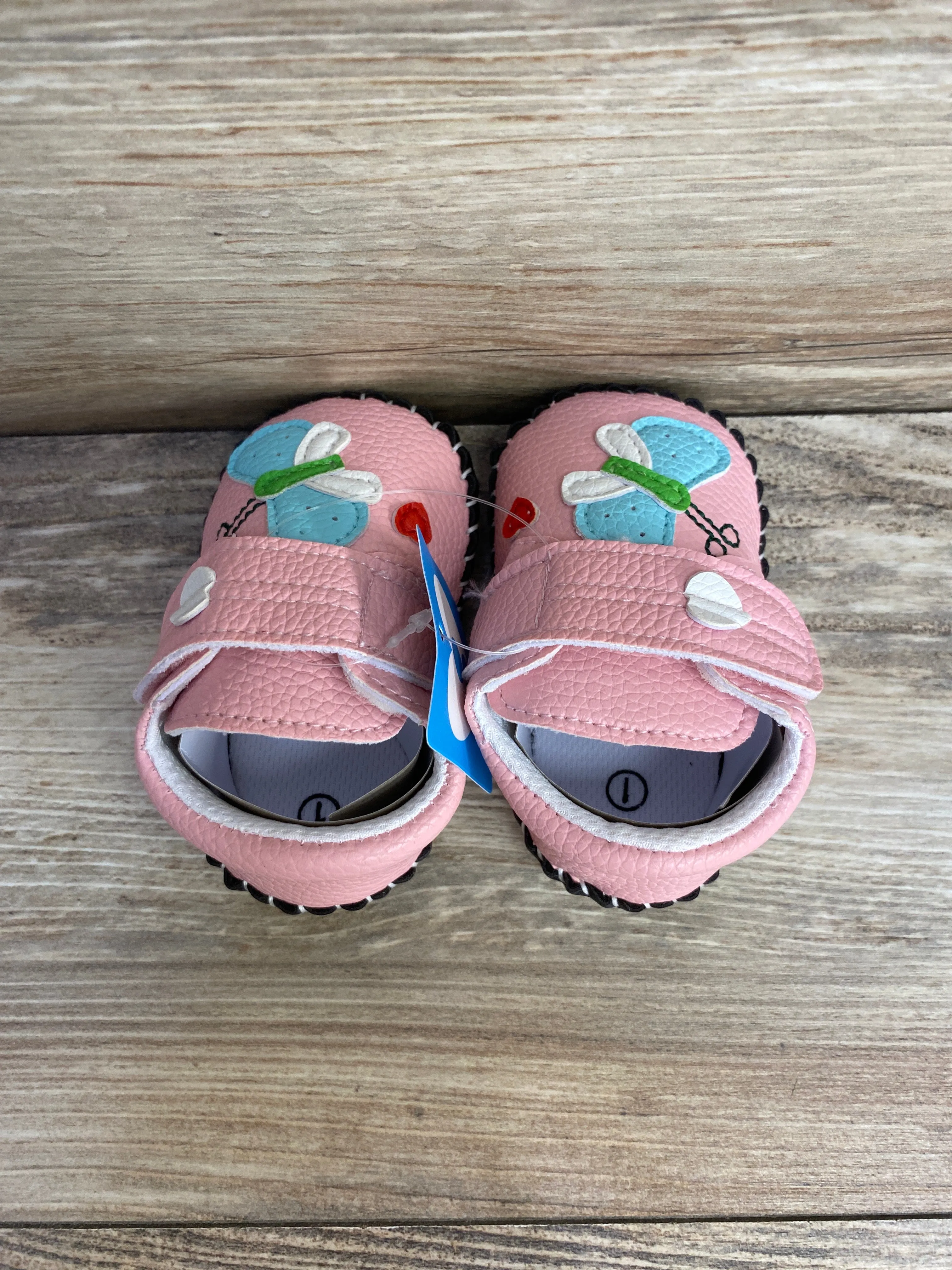 HsdsBebe Pu Leather Hard Bottom Walking Sneakers sz 1c