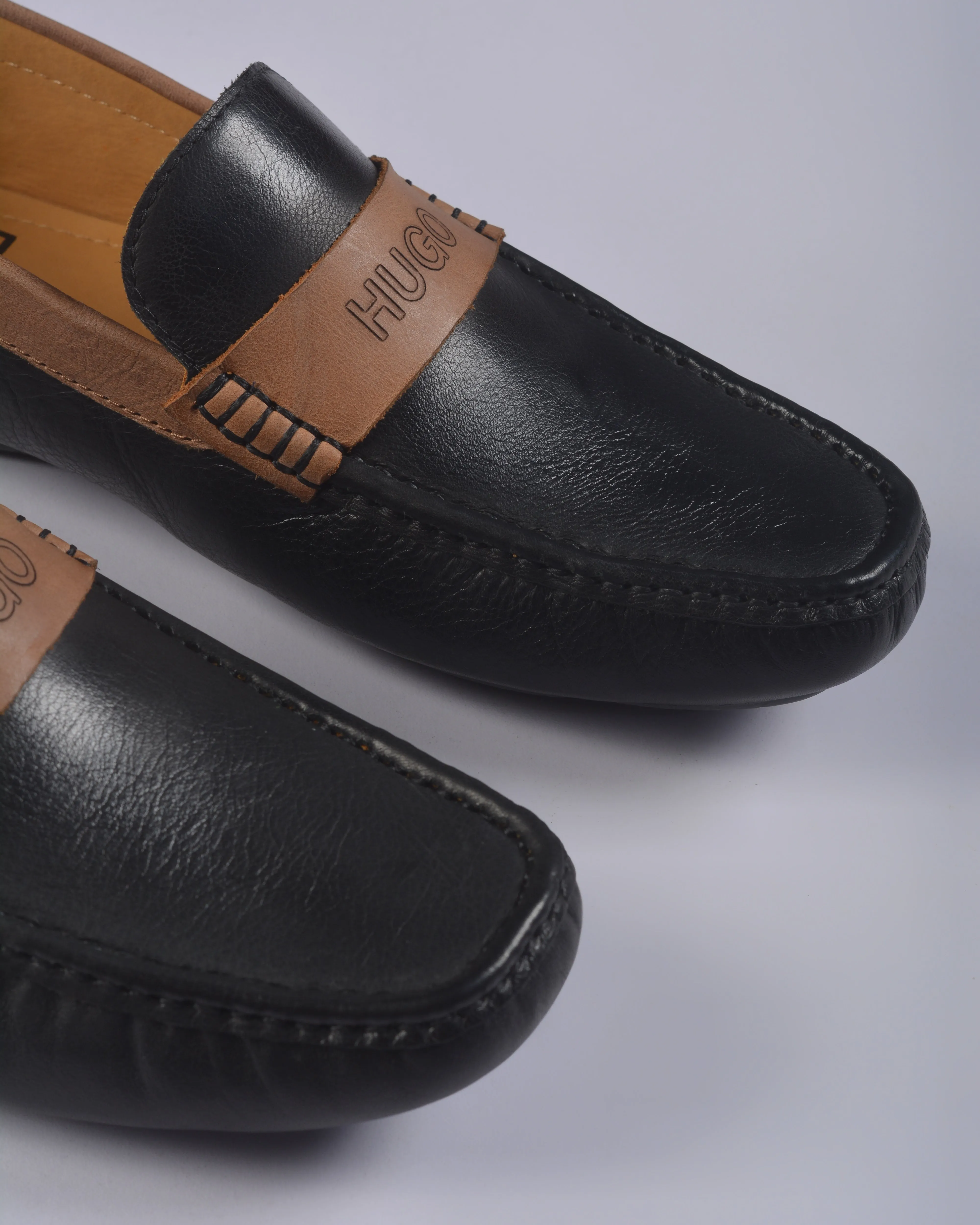 HUGO BRUSH-OFF LEATHER MOCCASINS WITH BRANDED TRIM BLACK/CAMEL