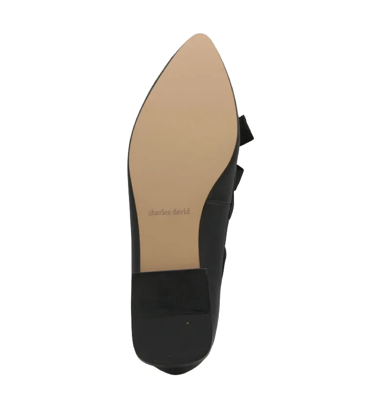 IZZI FLAT