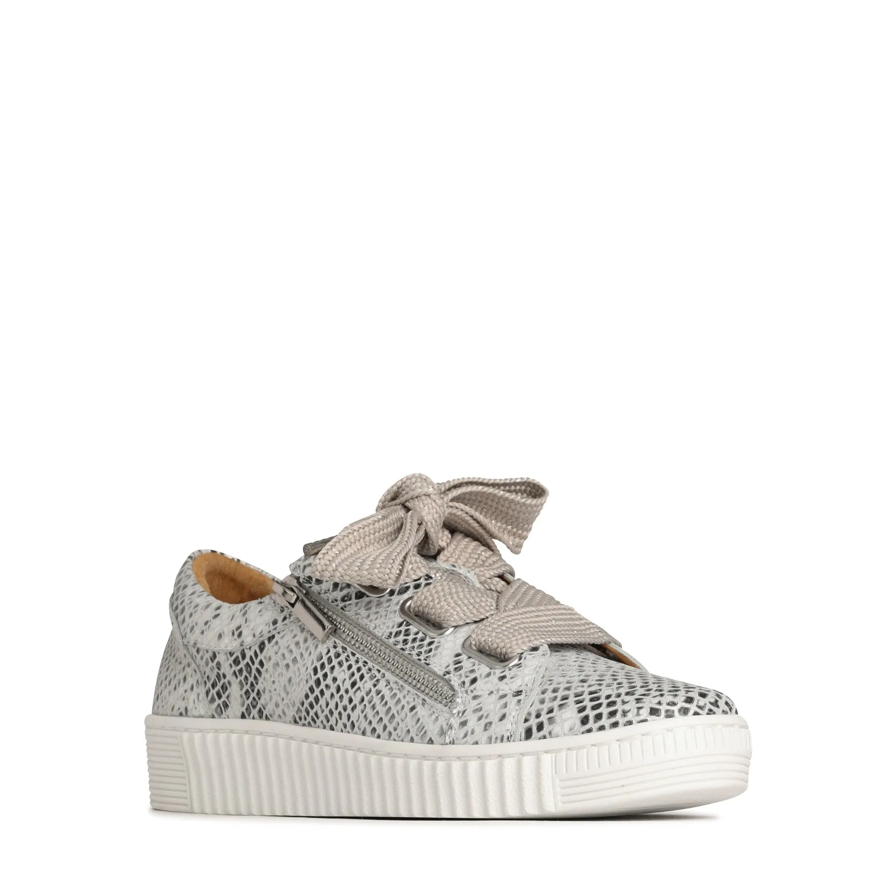 JOVI LEATHER LUXE SNEAKERS