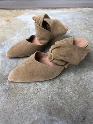 L37 Take Me Up Mules