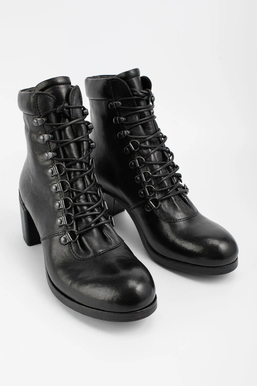 MADISON urban-black lace up boots.