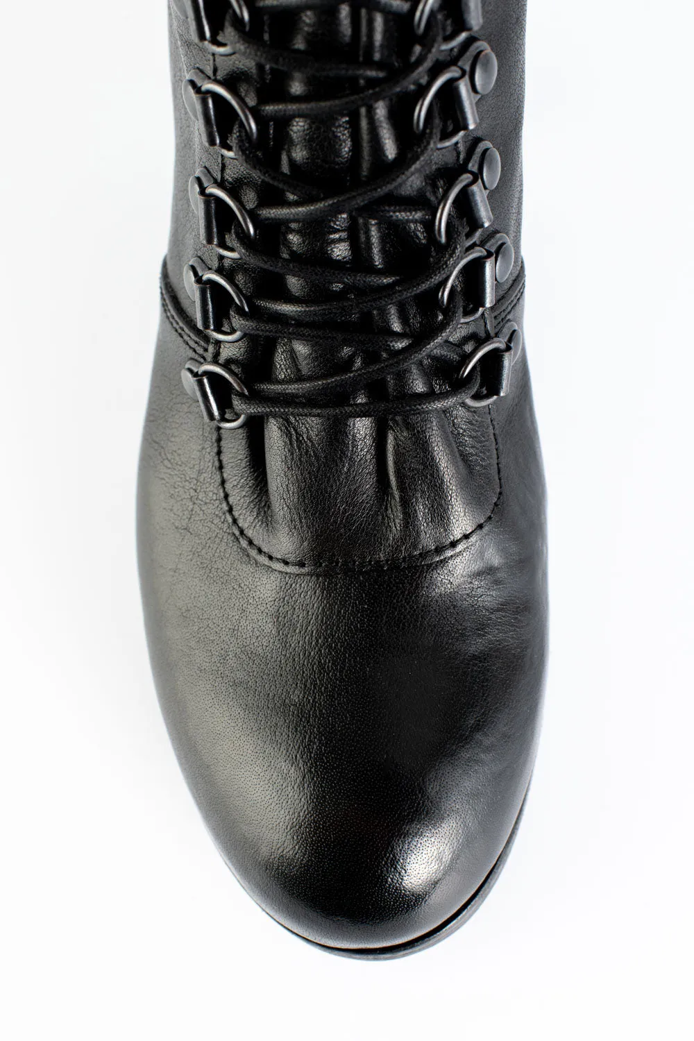 MADISON urban-black lace up boots.