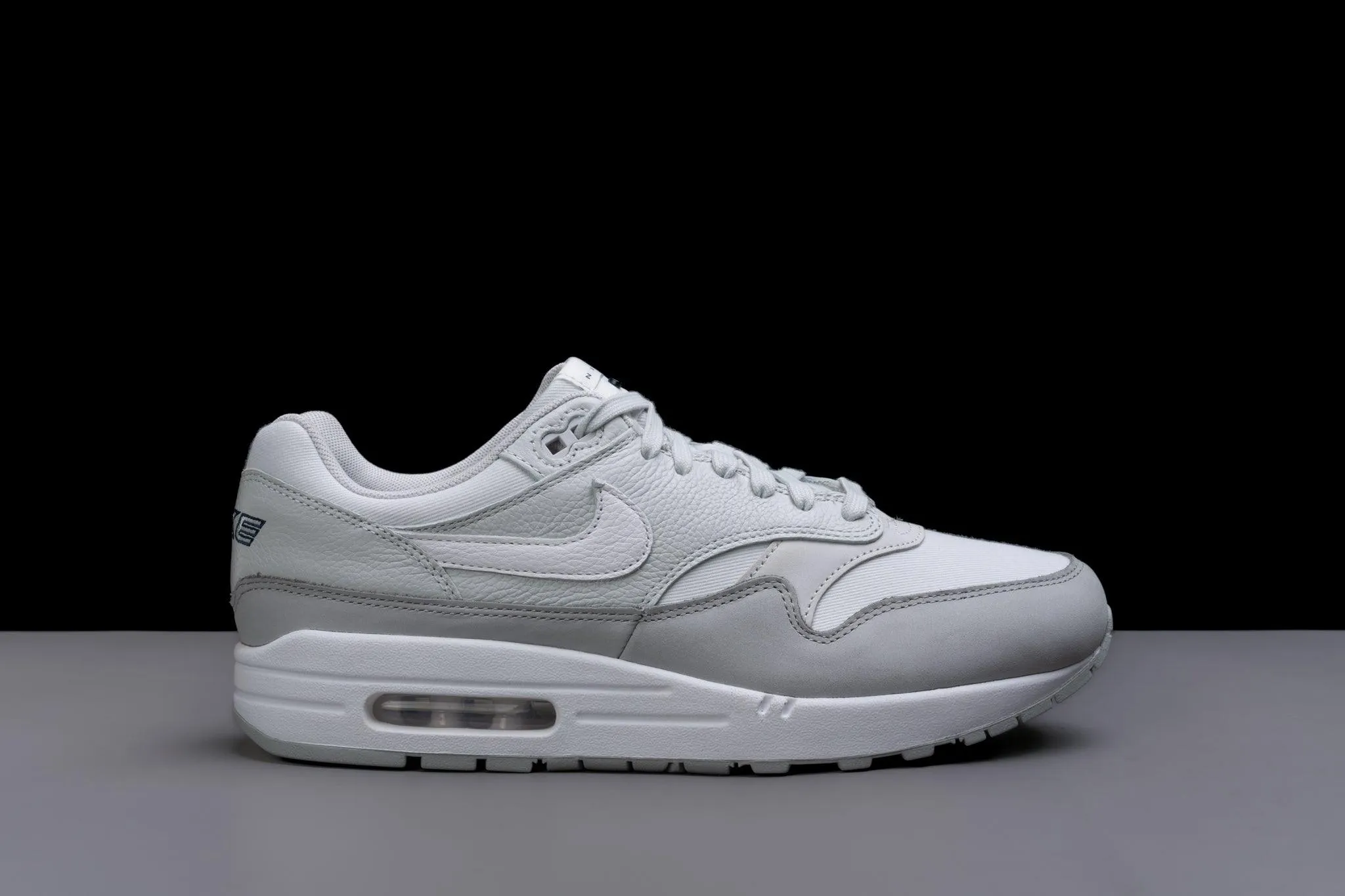 Nike Air Max 1 '87 LX Light Smoke Grey (W)