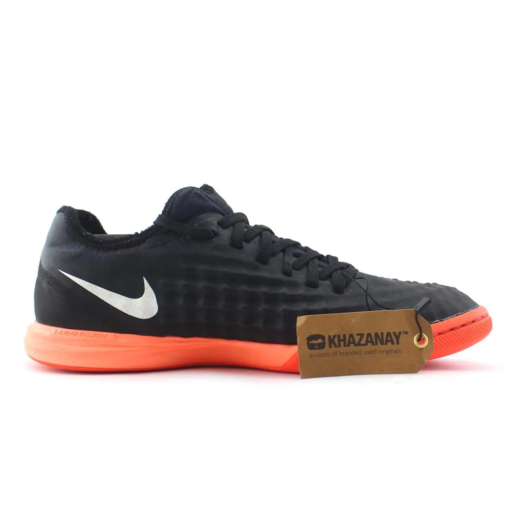 NIKE  MAGISTAX FINALE II IC