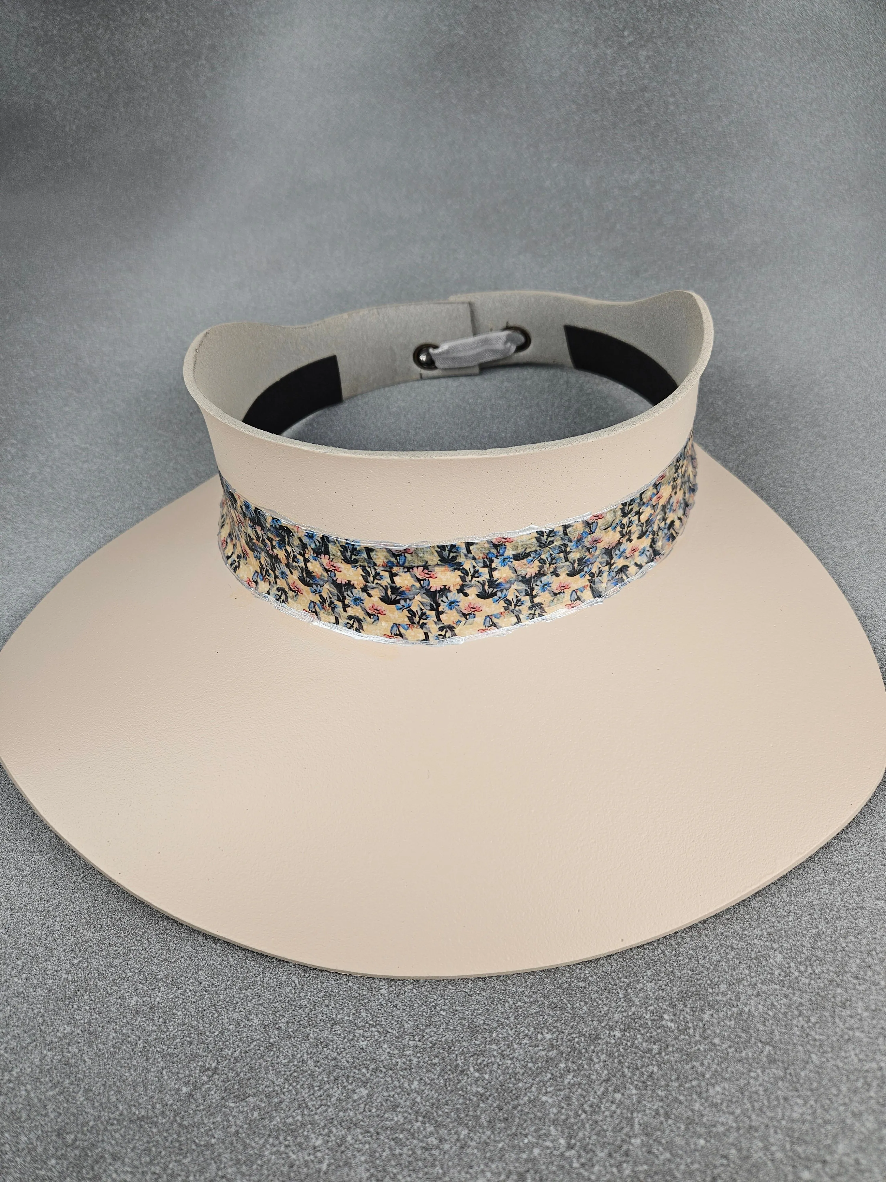 Peachy Beige "LadyEVA" Visor Hat with Blue and Peach Floral Band