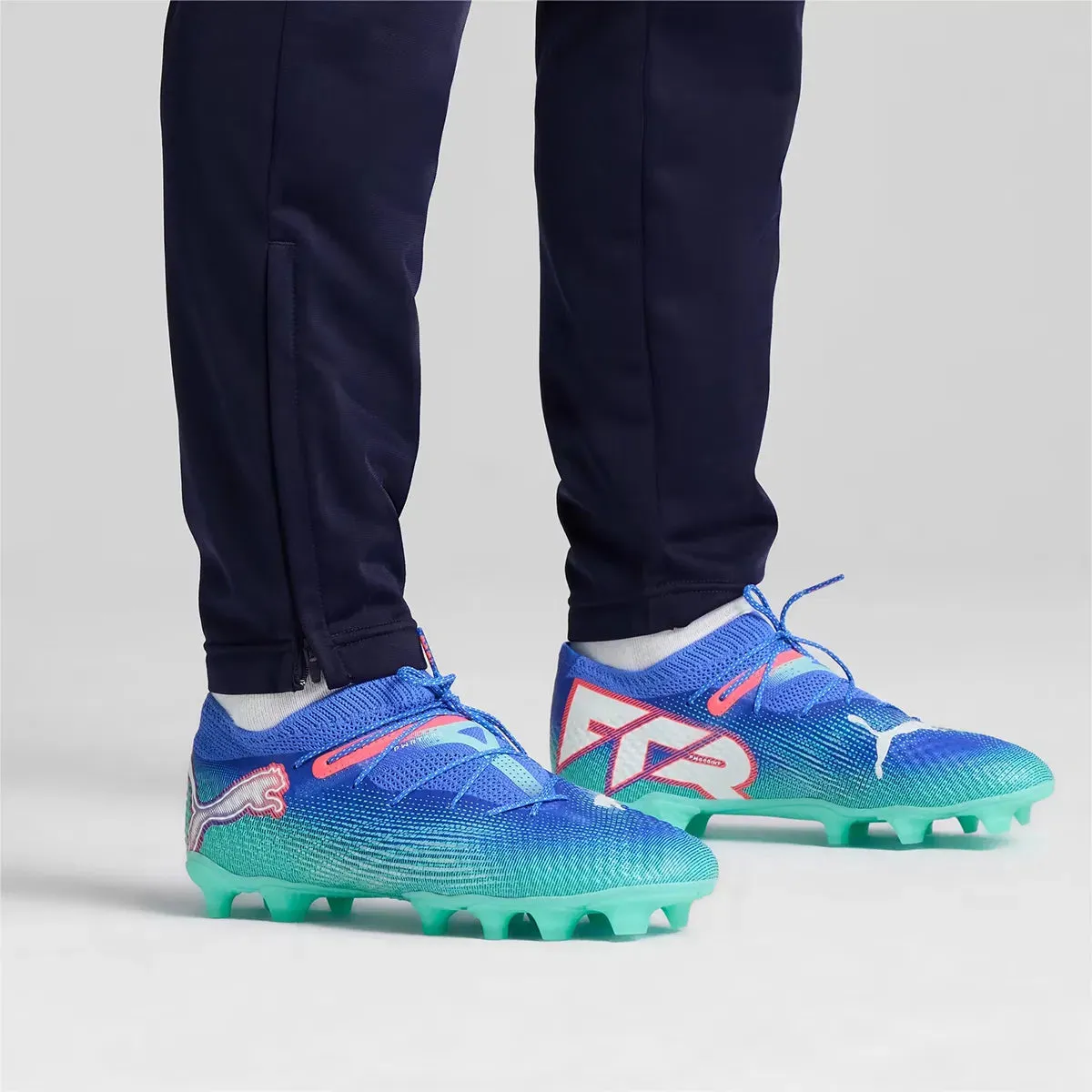 Puma Future 7 Pro  FG/AG Black Bluemazing