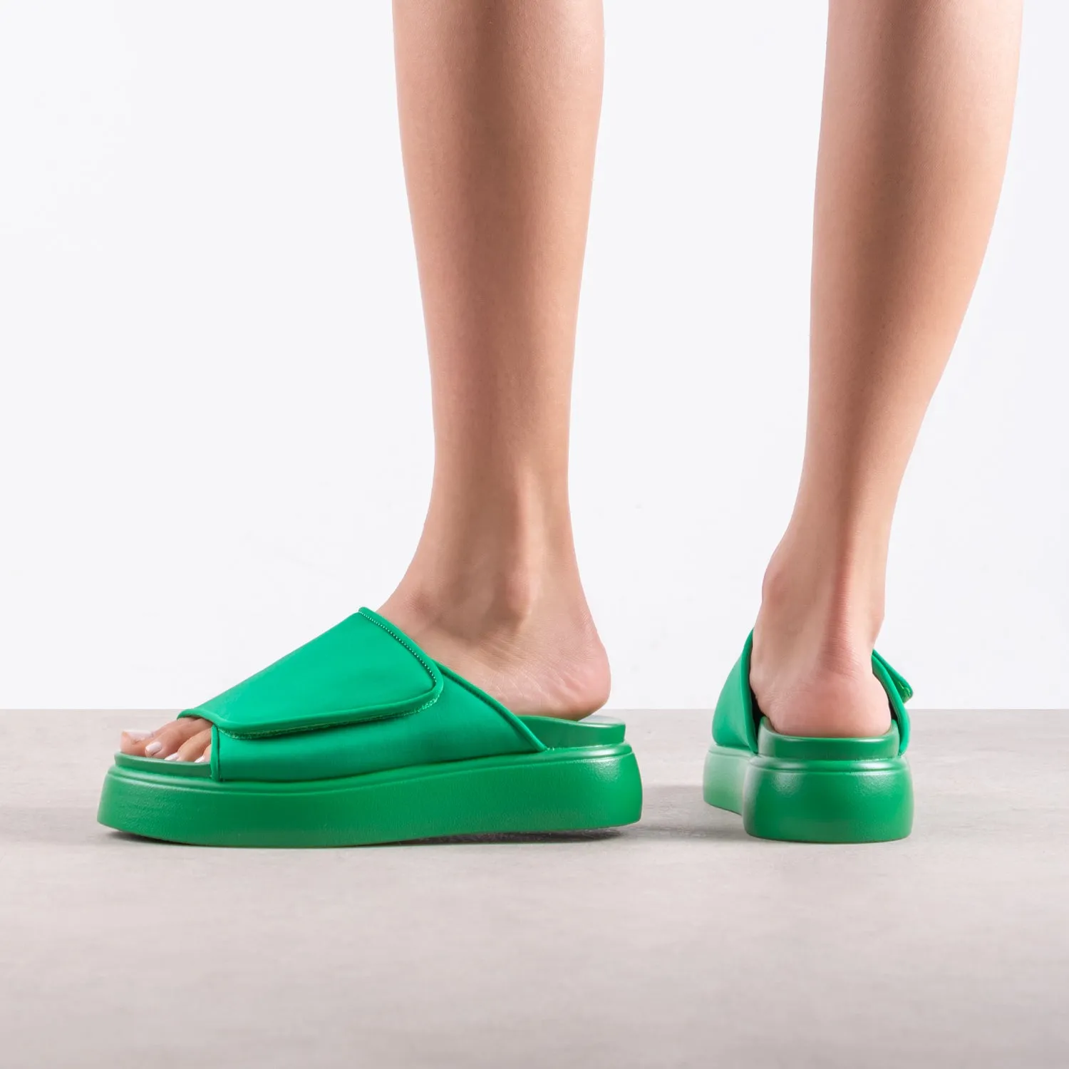 RAID Arvina Flatform Slider in Green Lycra