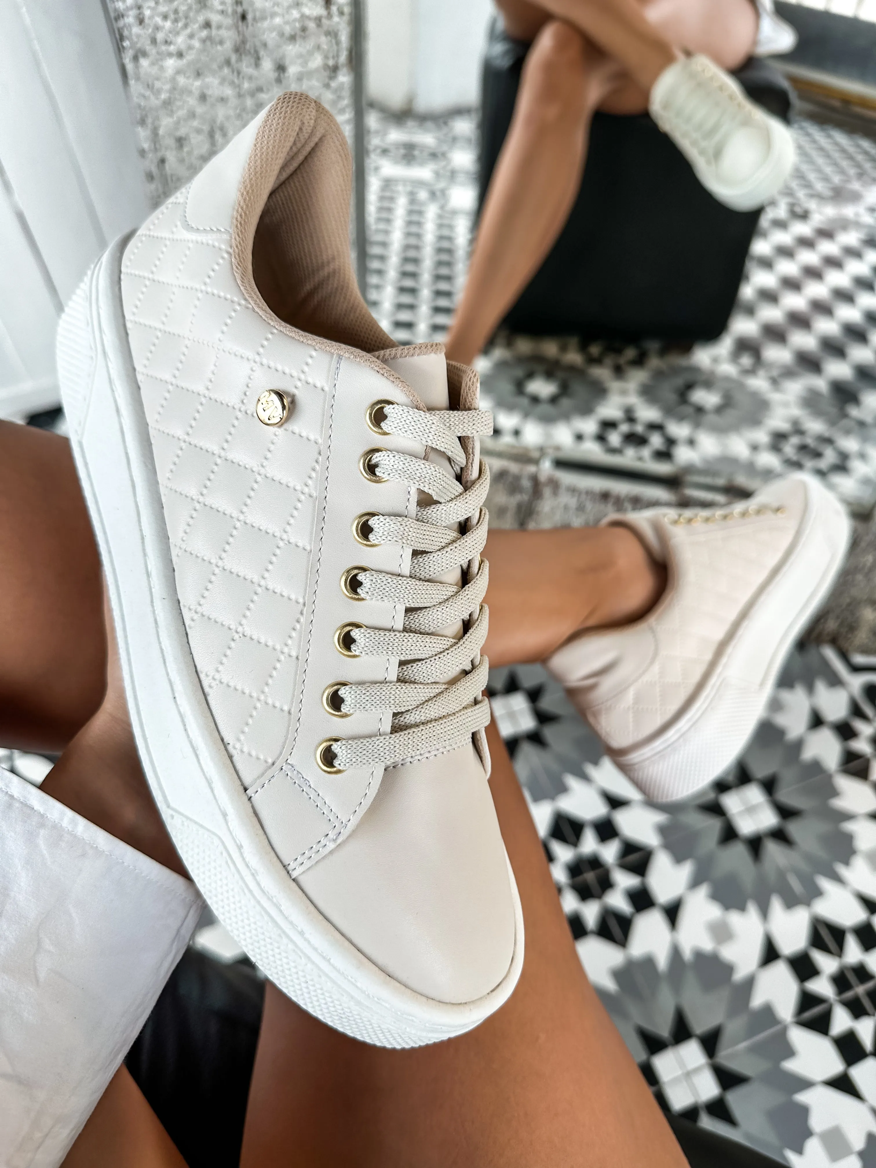 Reno Bold Square Ice Sneakers