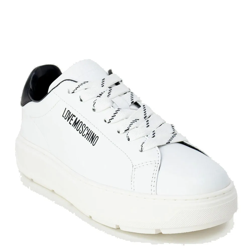 Scarpe Donna LOVE MOSCHINO Sneakers linea Bold in Pelle Bianca con Dettaglio Nero Lucido