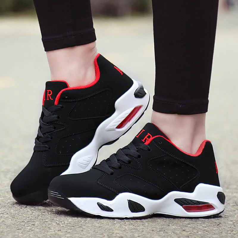 Shock-absorbing Sneakers couple air cushion