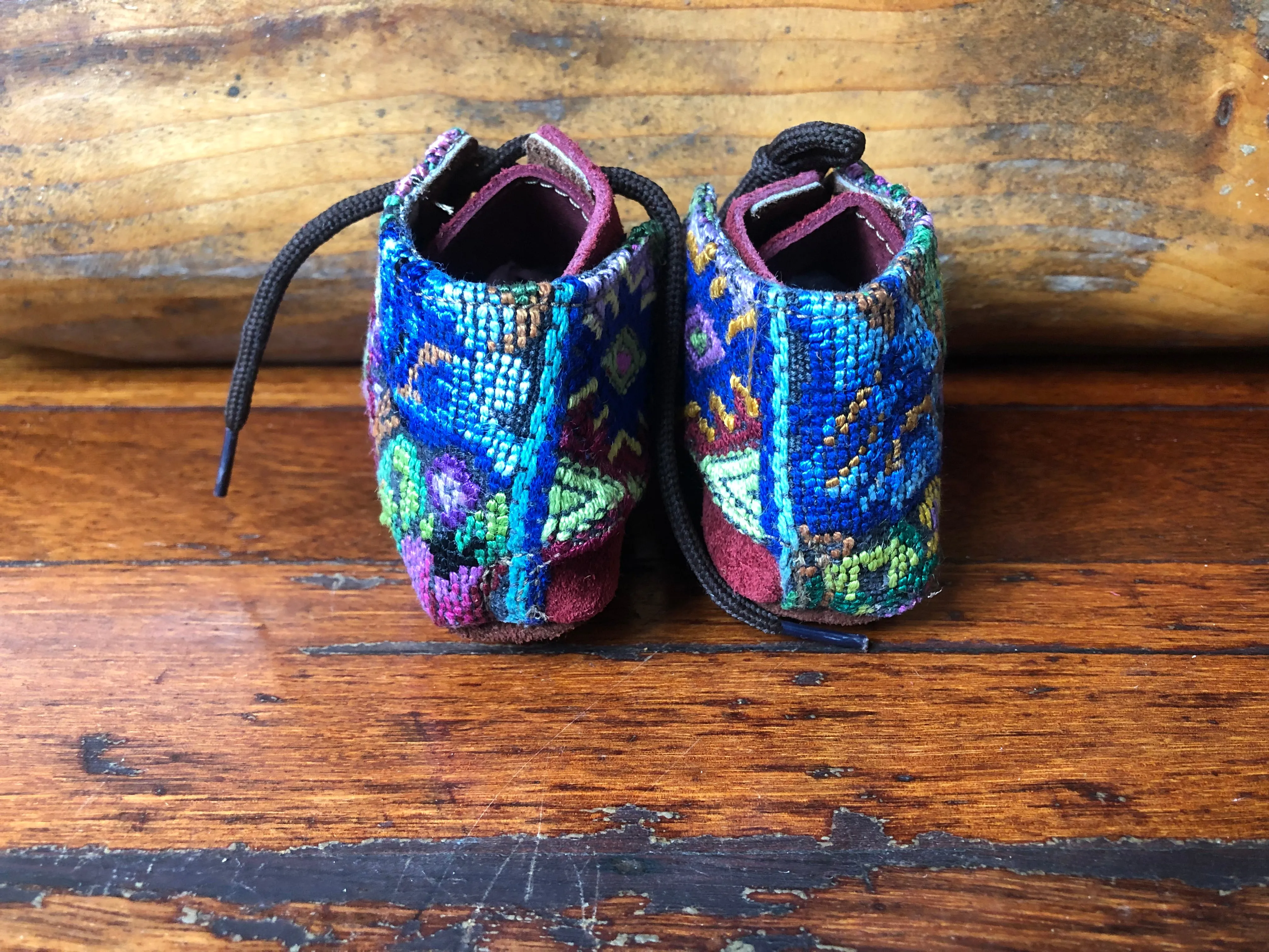 Size 19 Baby Moccasins - Wine with Colours