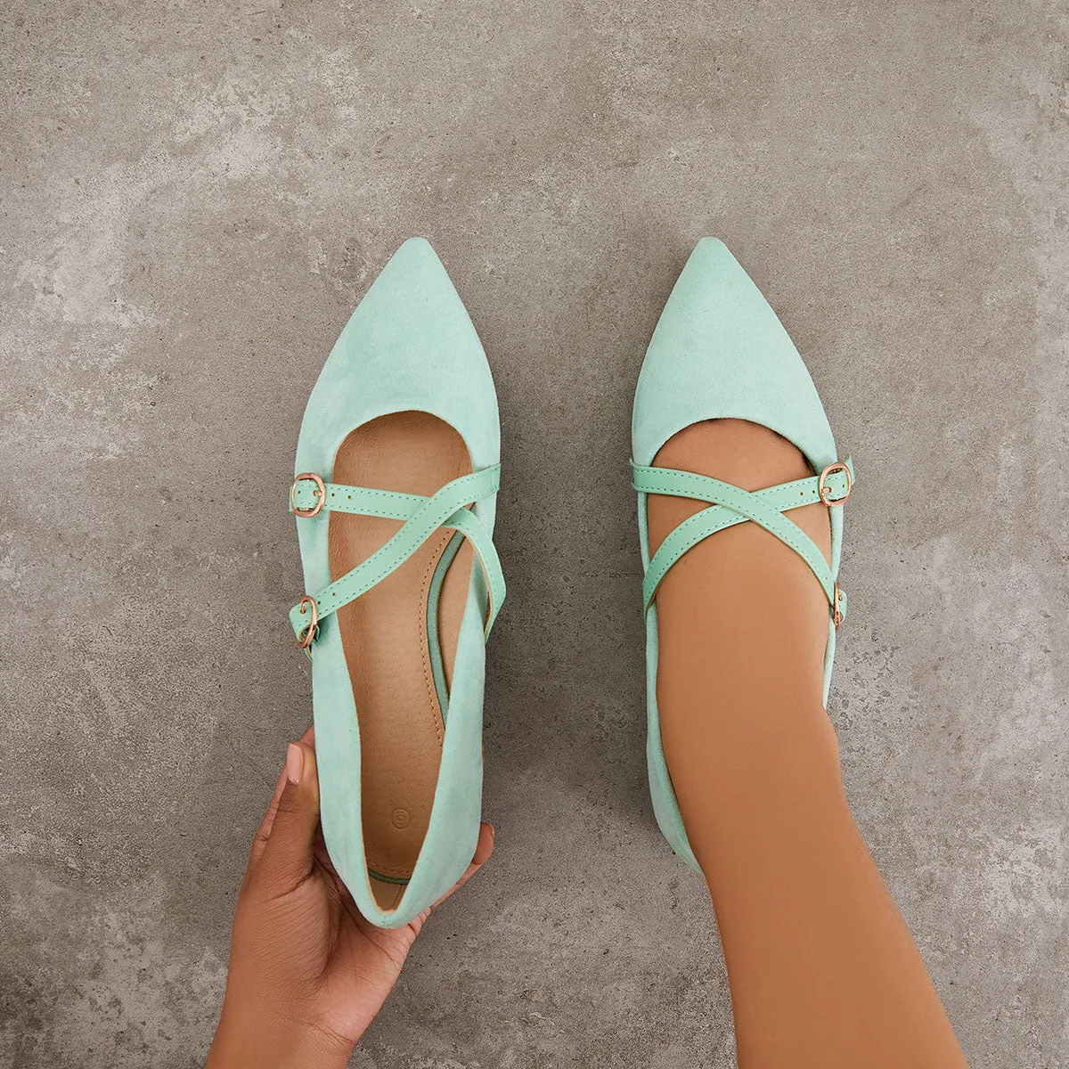 Sohiwoo Women Pointed Toe Criss Cross Straps Flats Backless Loafers