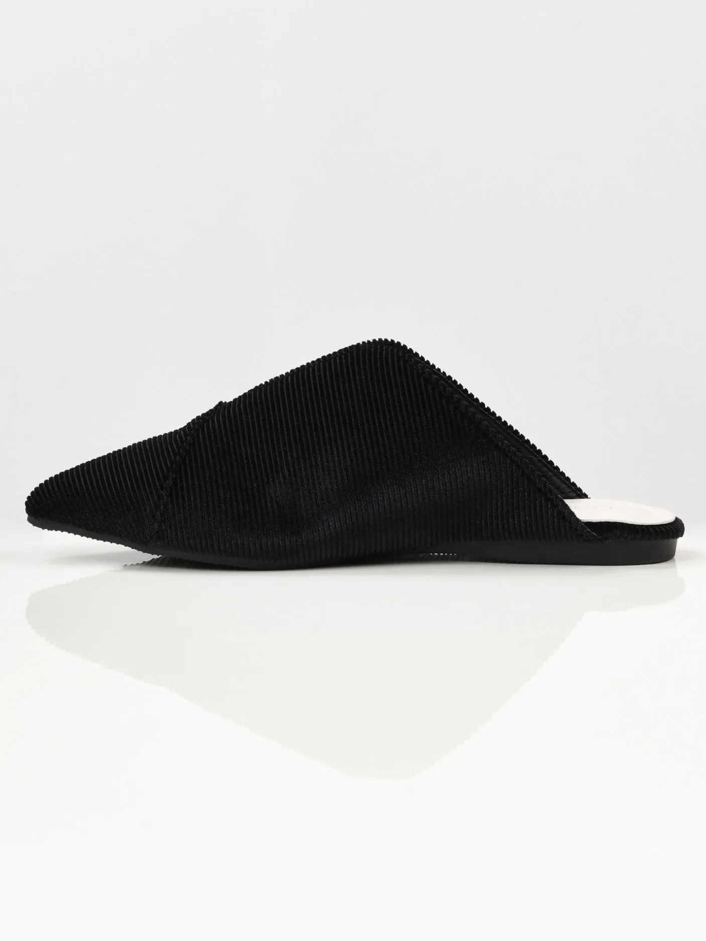 Stripe Textured Shoes - Black