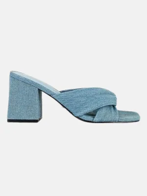 Tabby Heel