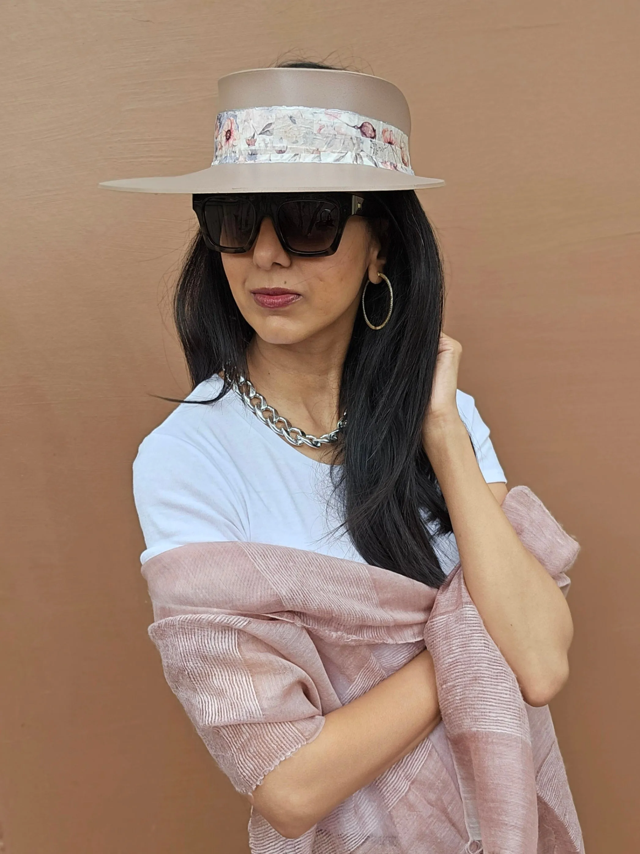 Tall Brown "LadyEVA" Visor Hat with Bold Pink Floral Band
