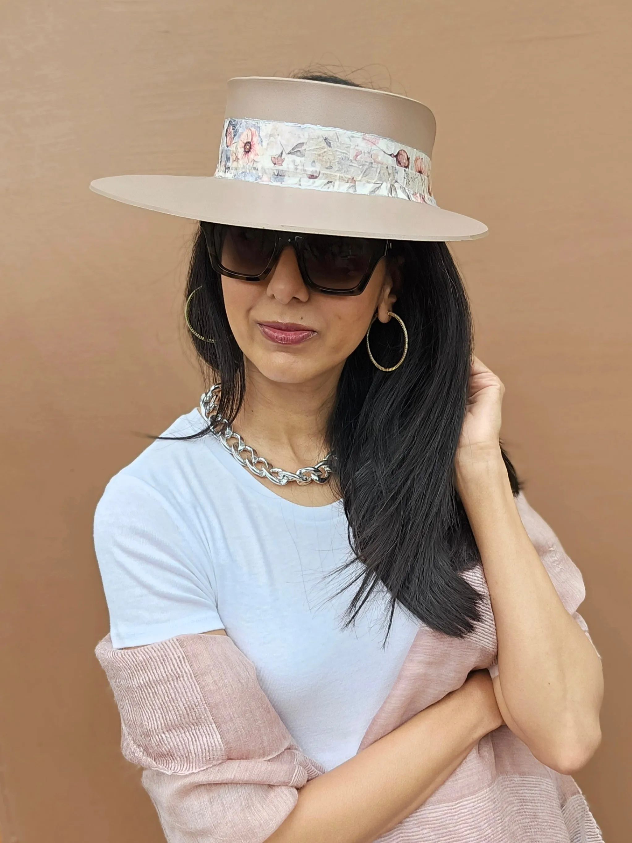 Tall Brown "LadyEVA" Visor Hat with Bold Pink Floral Band