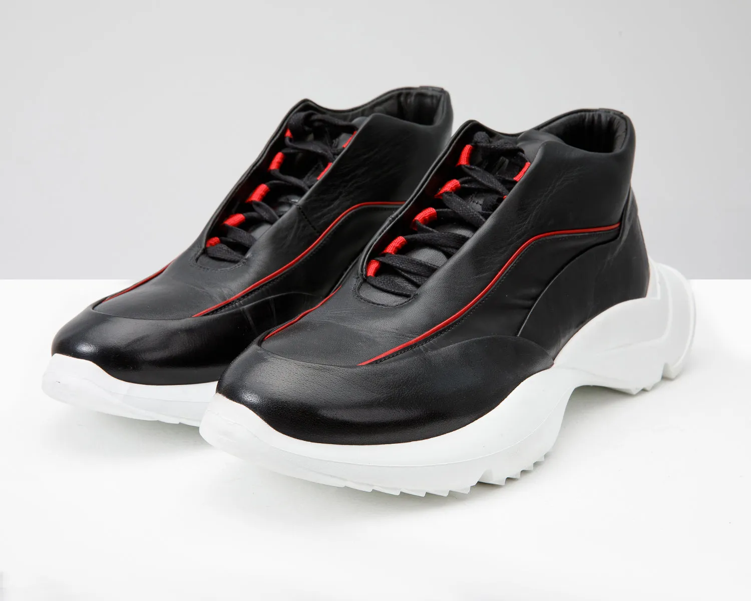 The Graton Black Leather Men Sneaker Final Sale!