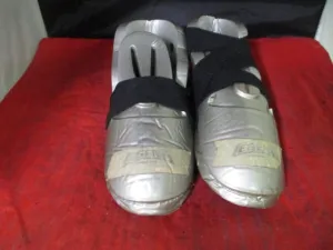 Used Tiger Claw Legend Foam 9" Sparring Shoes