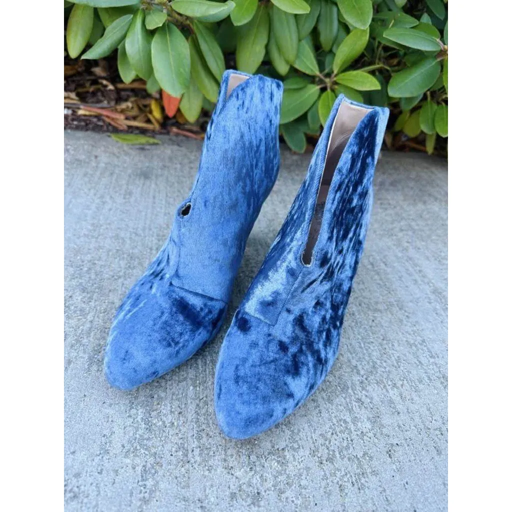 Vince Camuto Crushed Velvet Evanata Ankle Booties in Dusty Blue - Size 8