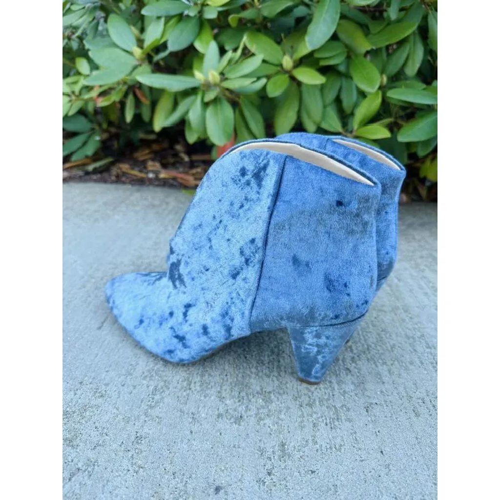 Vince Camuto Crushed Velvet Evanata Ankle Booties in Dusty Blue - Size 8