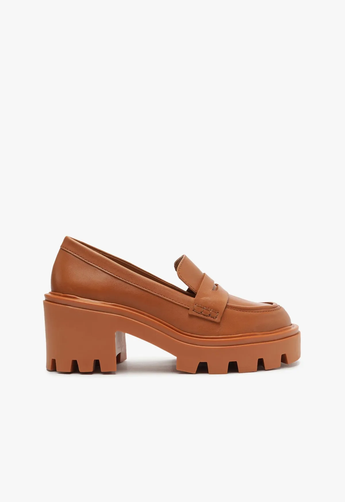 Viola Tractor Leather Flat